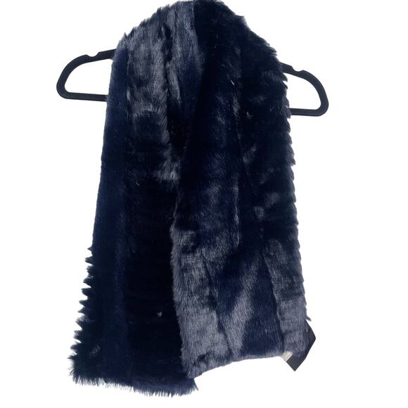 New Banana Republic Navy Blue Faux Fur Blocked Peppy Scarf Wrap Warm Winter - Picture 1 of 11